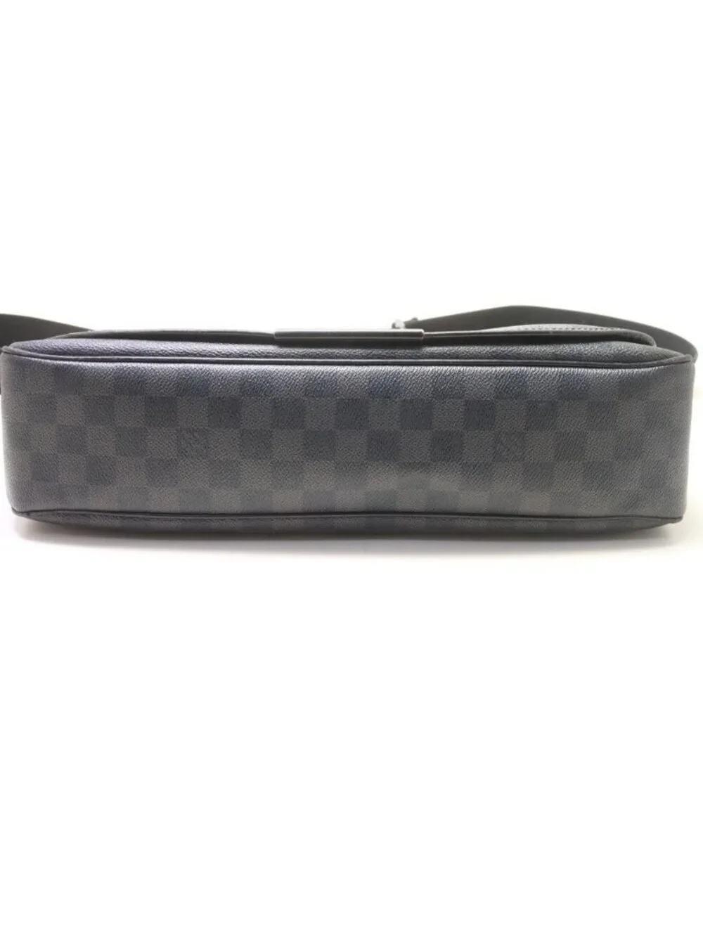 Louis Vuitton Daniel GM Damier Graphite Shoulder Bag